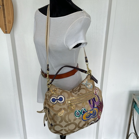 Coach Vintage Jazzy Poppy Glamour Signature Crossbody Hobo - Picture 9 of 16